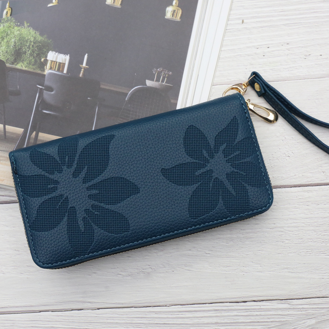 Spacious Ladies ' Long Wallet