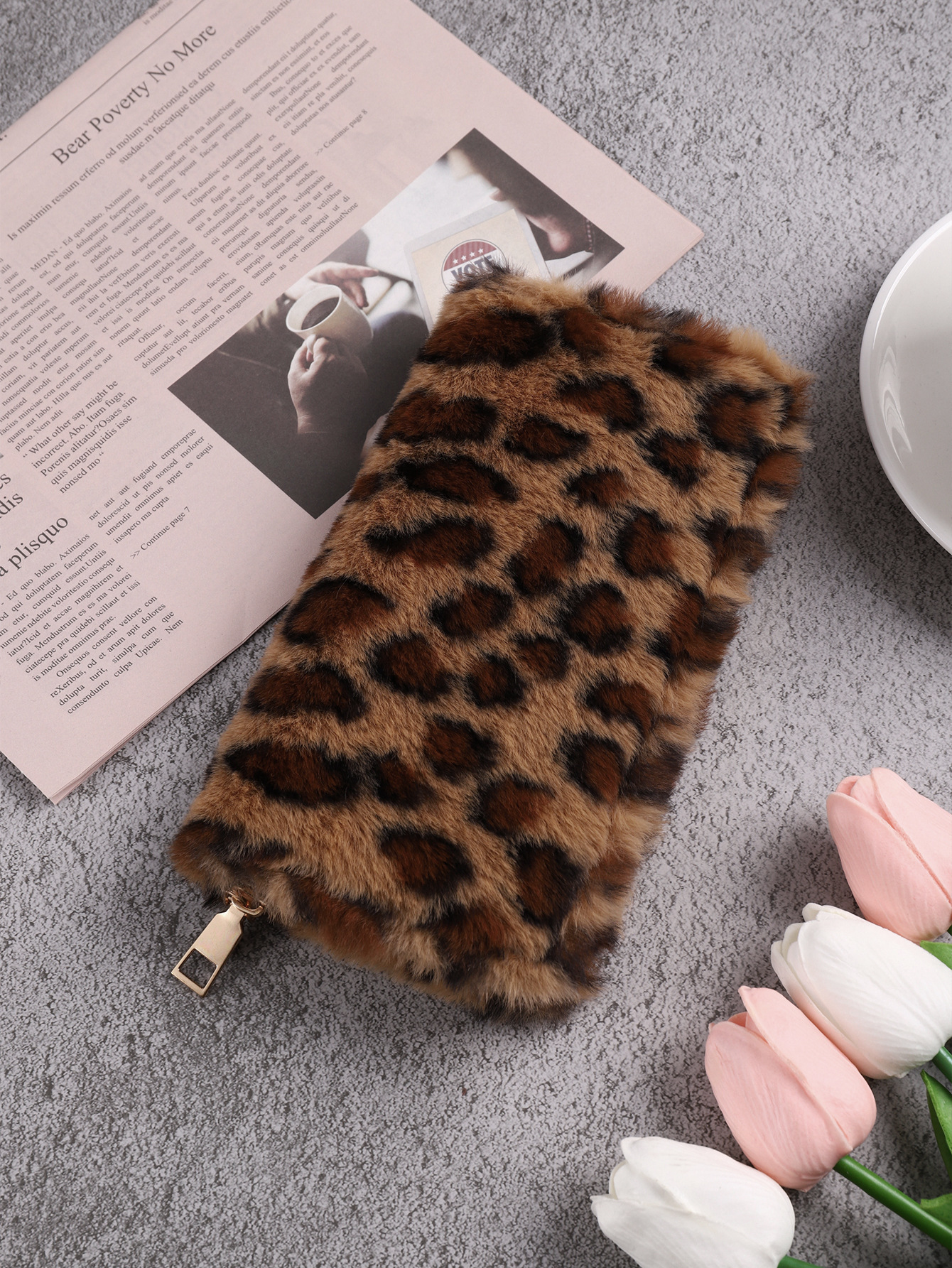 Cosy Coin Purse with a Leopard Look
