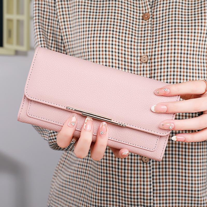 Classic Tri - Fold Ladies ' Wallet