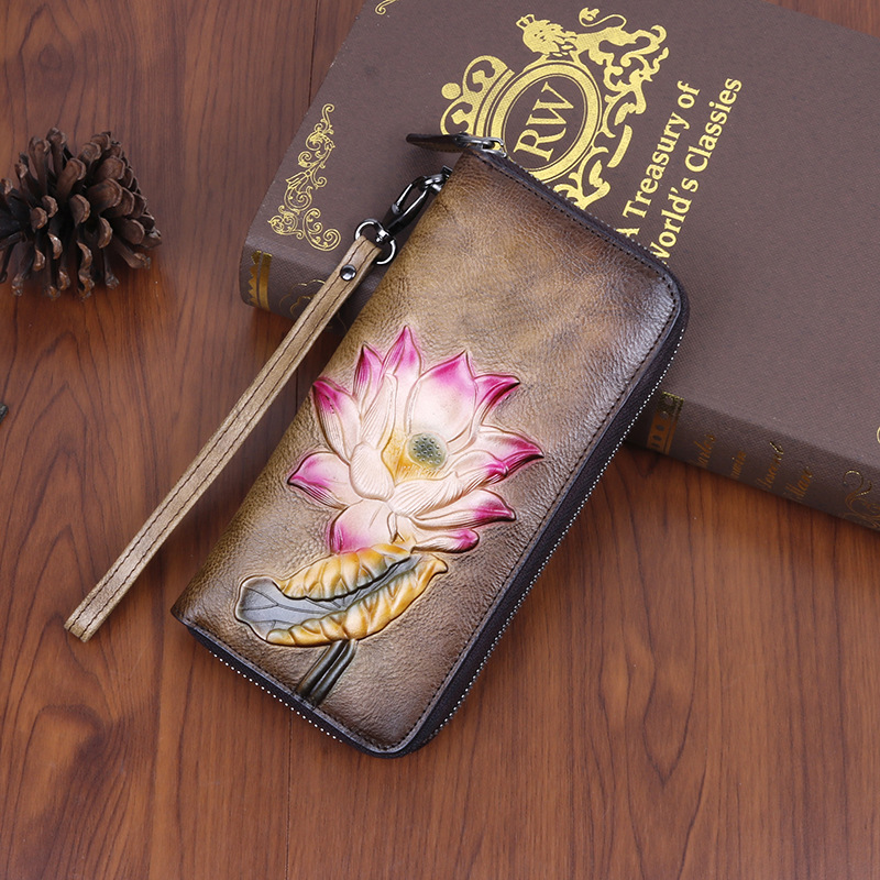 Retro Floral Embossed Wallet for Women - Large Capacity with Card Slots