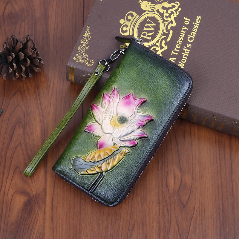 Retro Floral Embossed Wallet for Women - Large Capacity with Card Slots