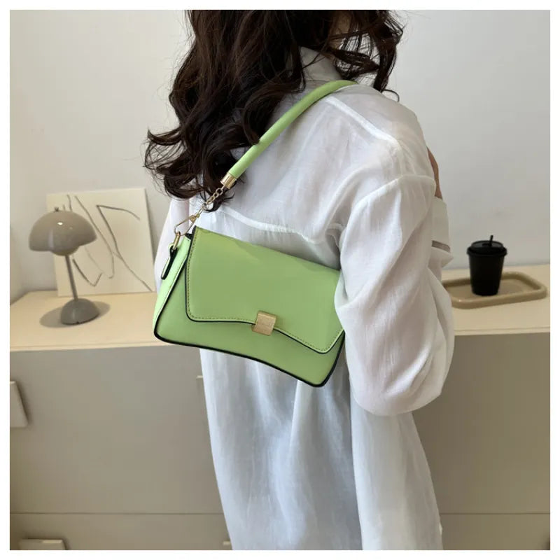 Chic Crossbody Shoulder Bag