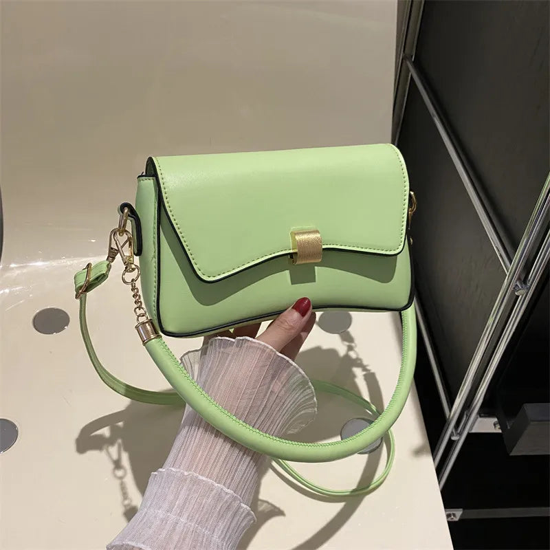 Chic Crossbody Shoulder Bag