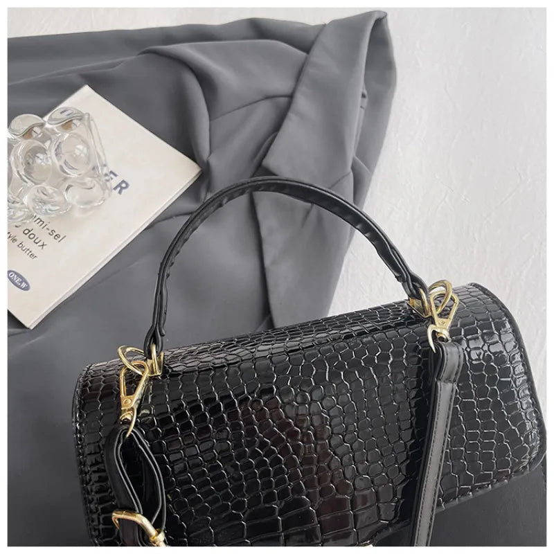 Elegant Leather Crossbody Bag for Women