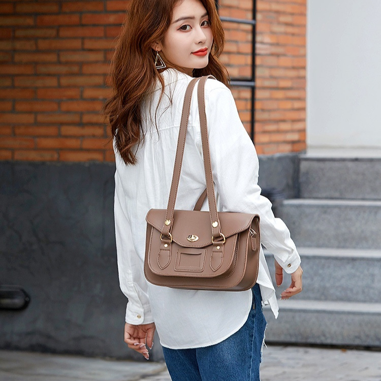 Unistil - Your Stylish Companion for University and Everyday Life