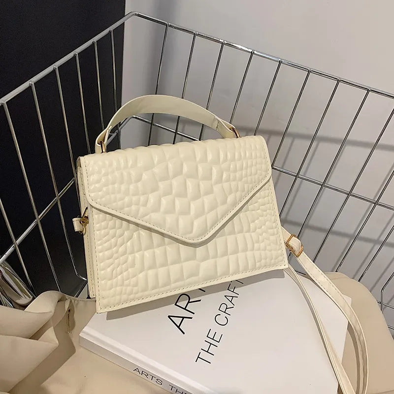 Chic and Timeless Leather Handbag