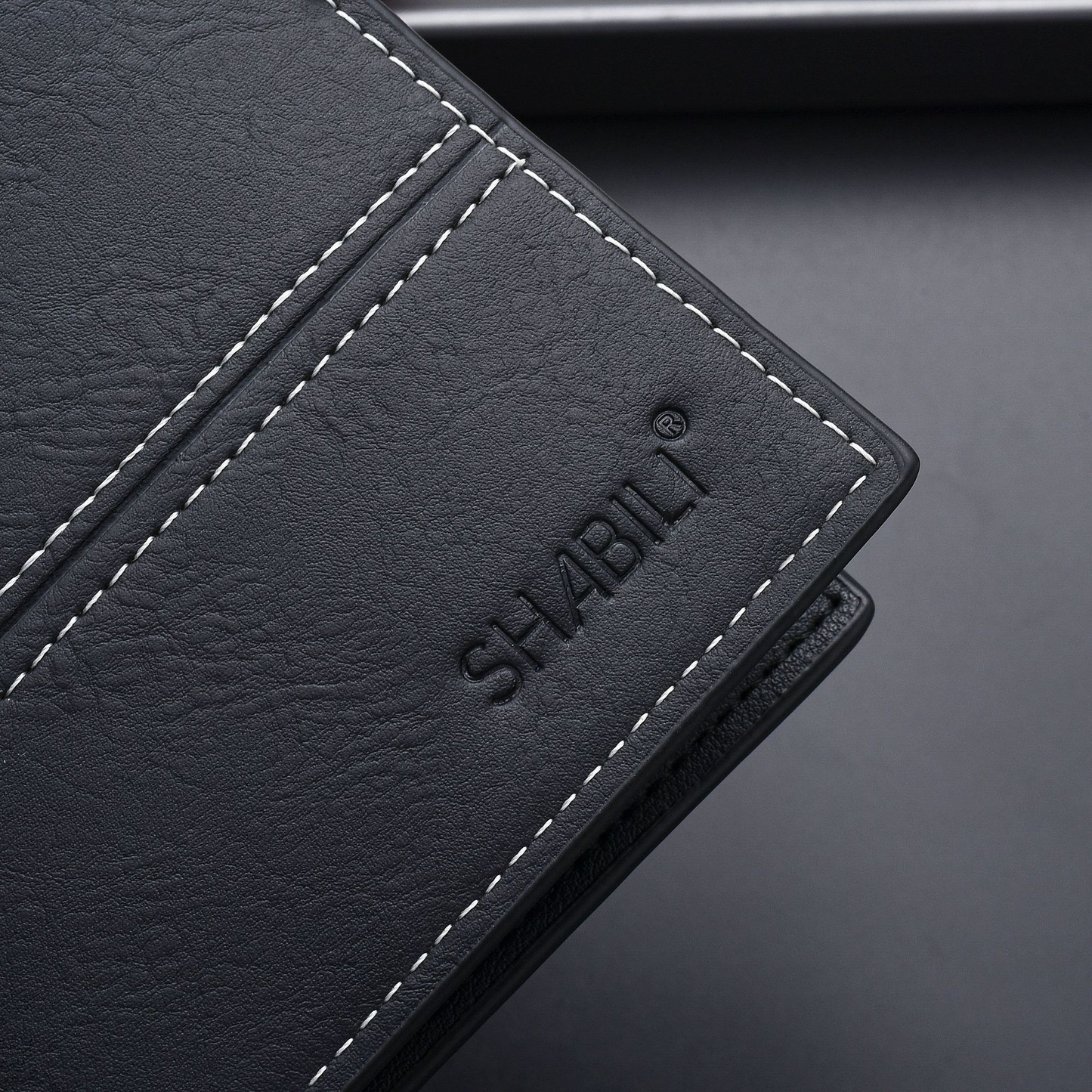 Sleekfold - Stylish Men 's Wallet for Every Day