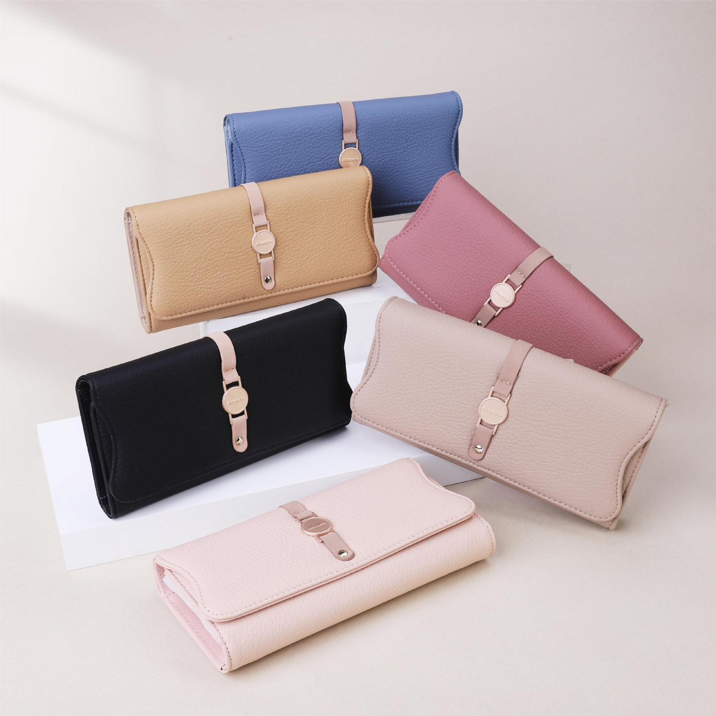 Leatherstyle Ladies ' Wallet