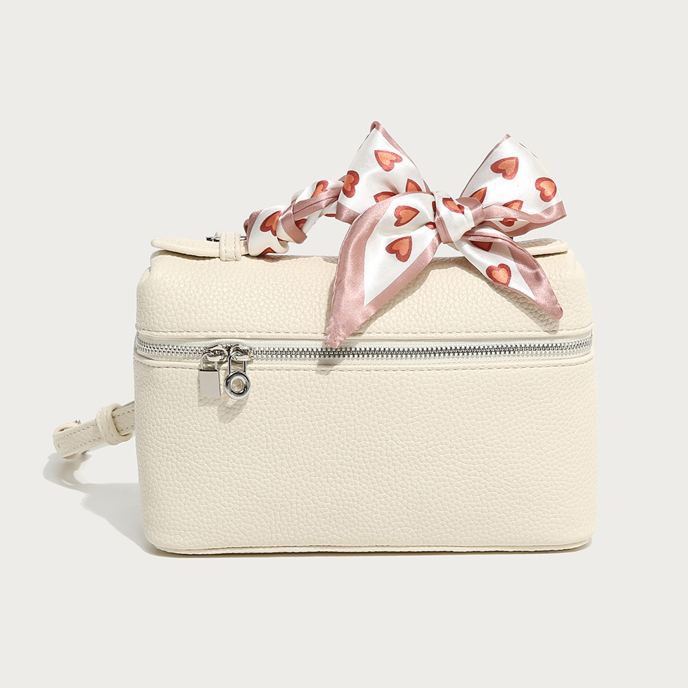 Stadtzauber Shoulder Bag - Stylishly on the Go in Any Situation