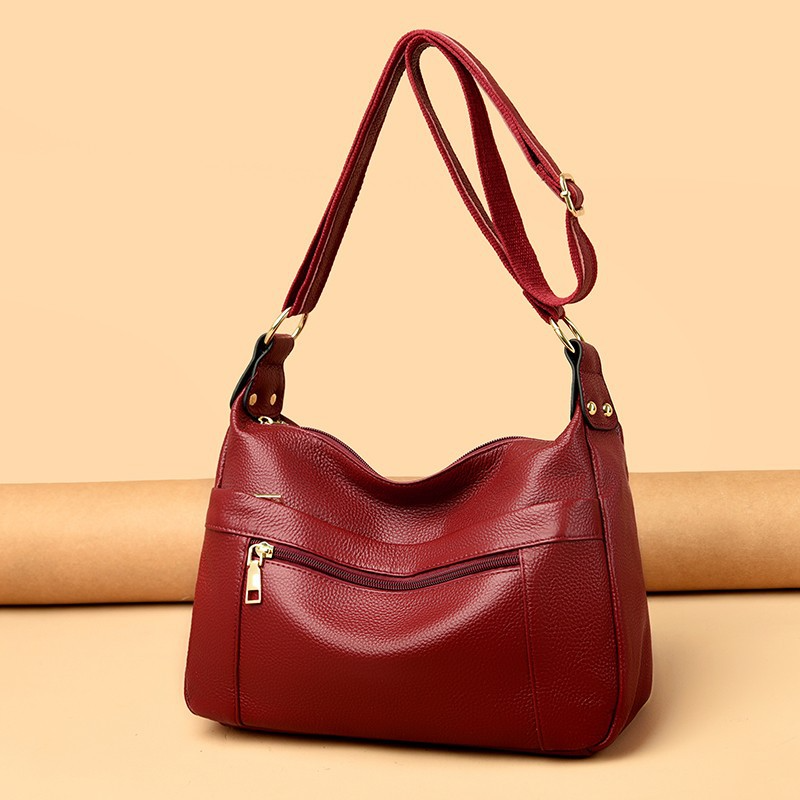Leatherelegance - Your Stylish Companion for Every Occasion