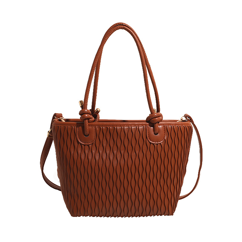 Simple Women 's Shoulder Bag with a Modern Design