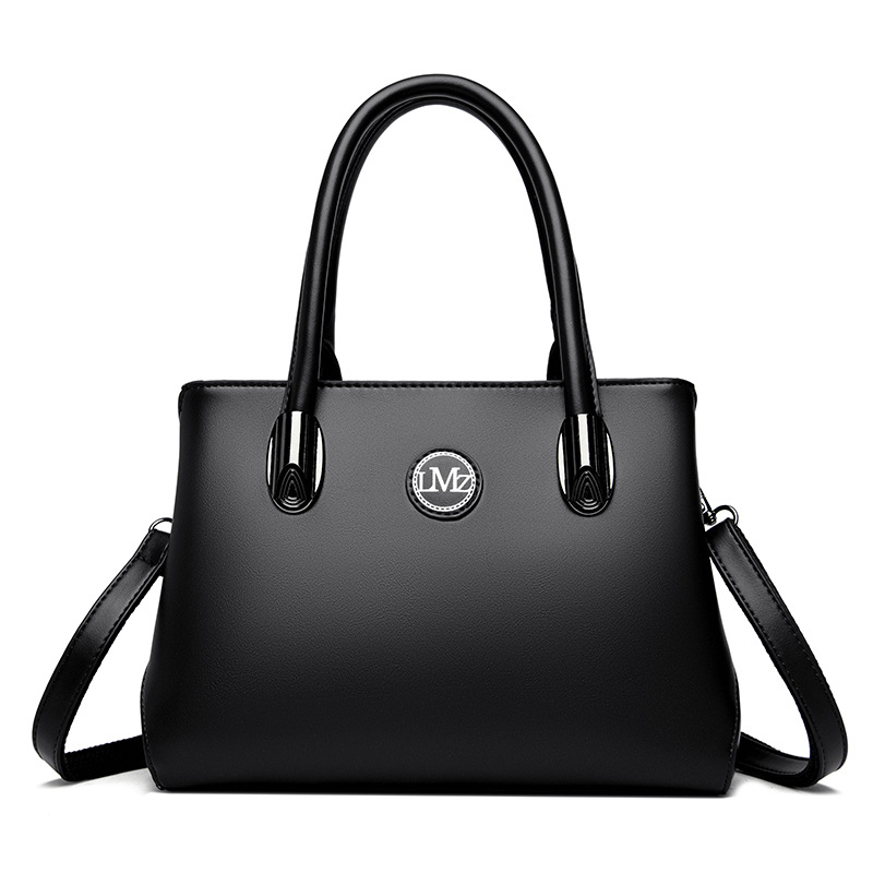Stylish Ladies Shoulder Bag in Retro Design