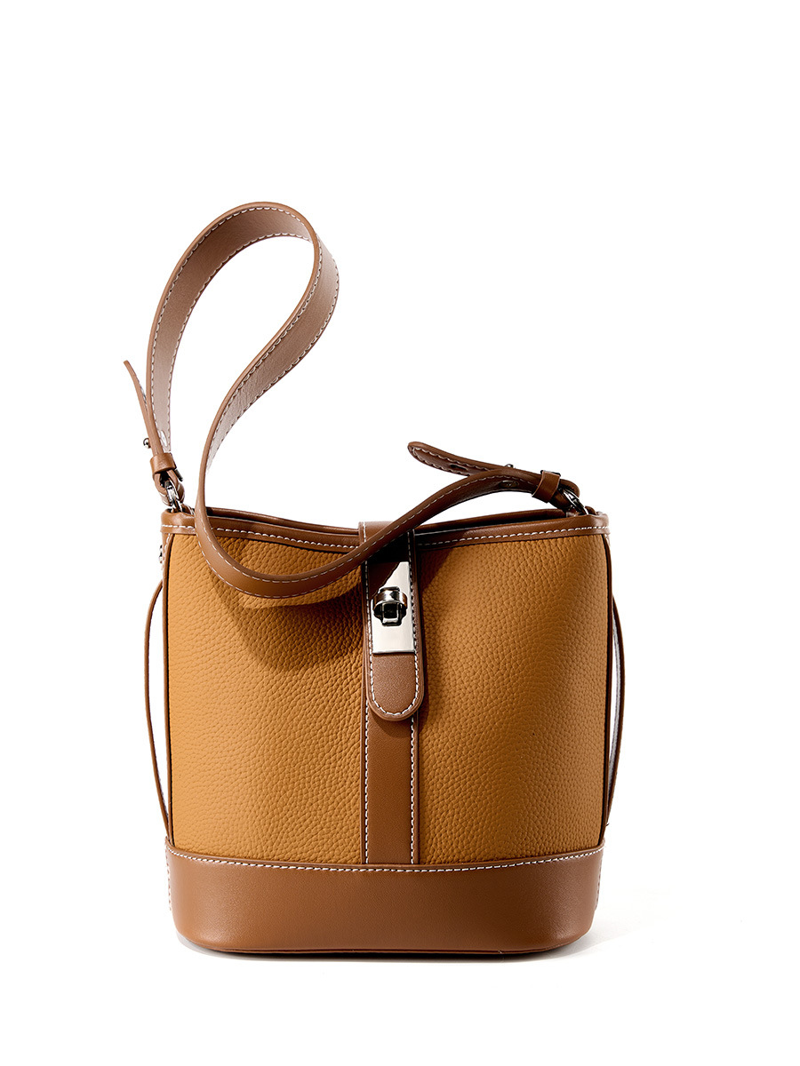 Elegant Leather Bucket Bag for Women