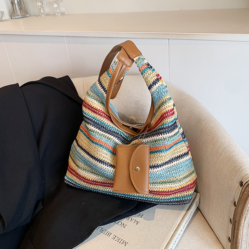 Urbanease Tote - Casual , Modern & Versatile
