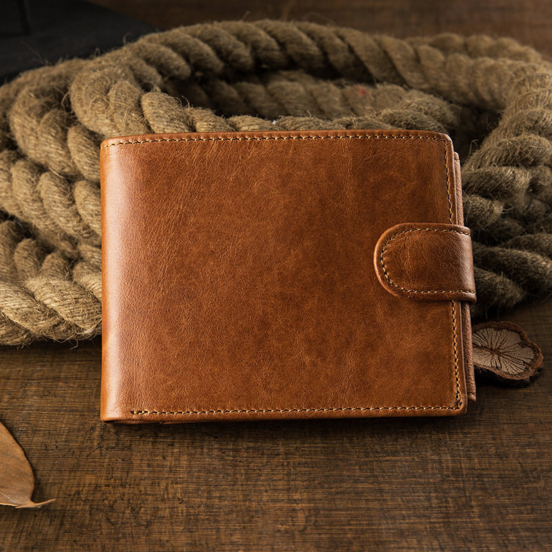 Elegant Leather Wallet for Men - Compact , Secure and Stylish