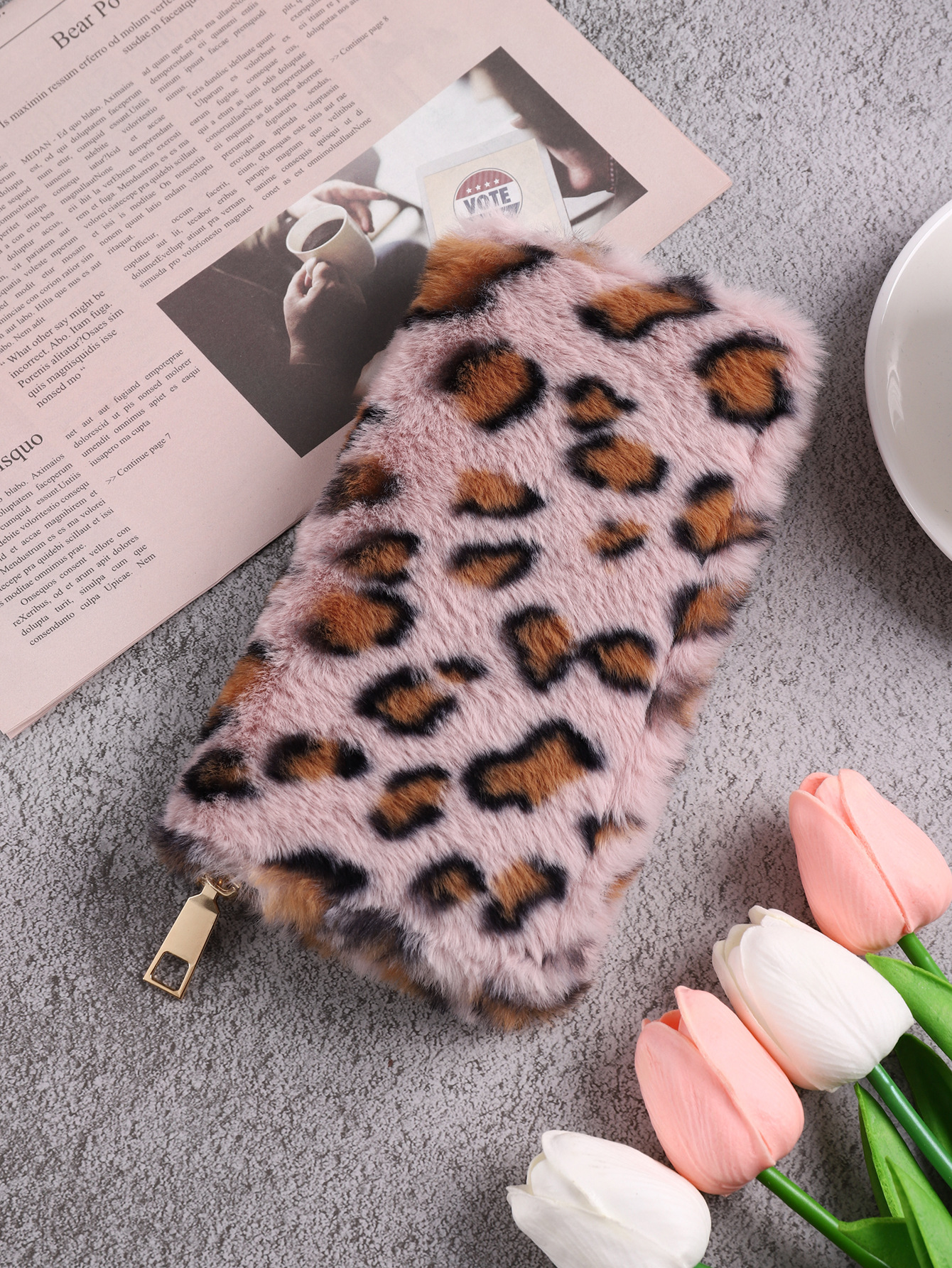 Cosy Coin Purse with a Leopard Look