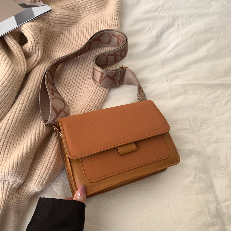 Elegant Shoulder Bag with Wide Strap