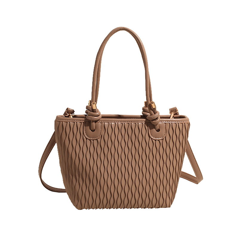 Simple Women 's Shoulder Bag with a Modern Design