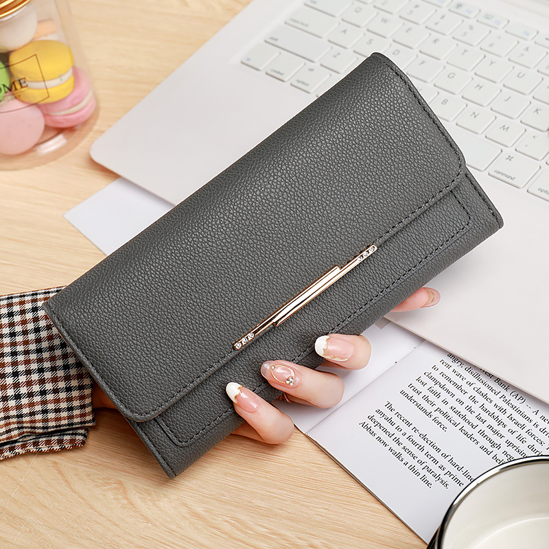 Classic Tri - Fold Ladies ' Wallet