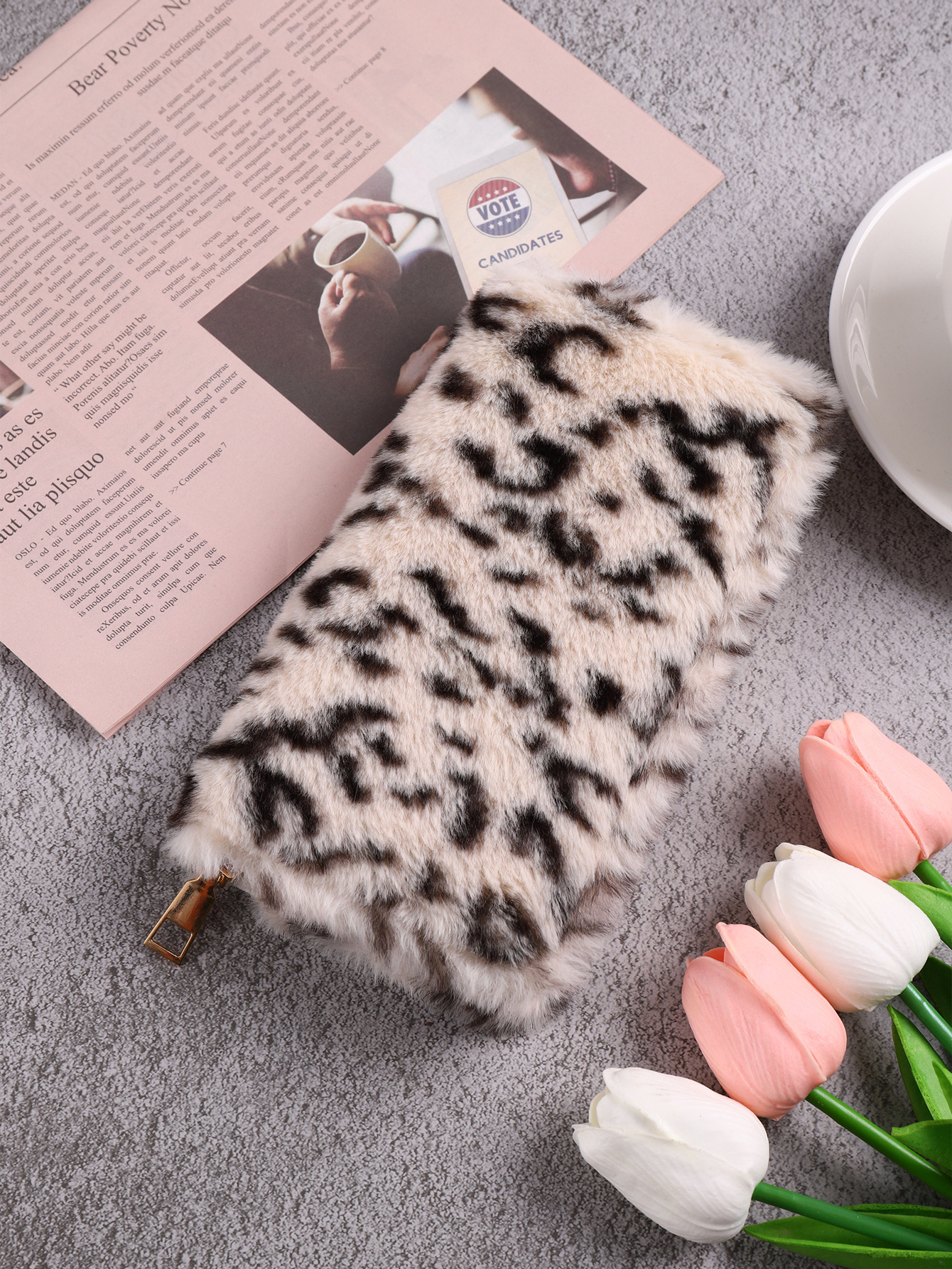 Cosy Coin Purse with a Leopard Look