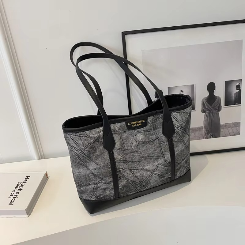 Elegant Large Tote Bag for Women