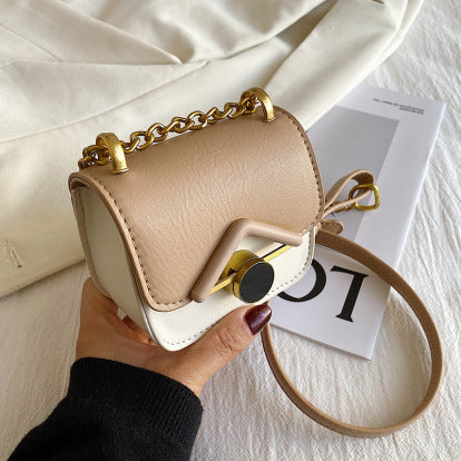 Elegant Retro Shoulder Bag