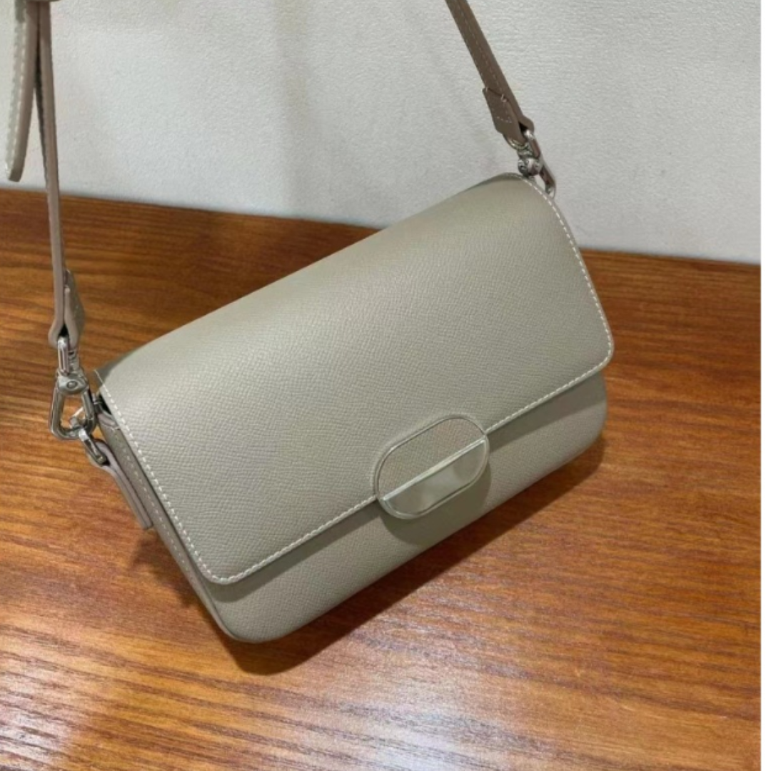 Women 's Shoulder Bag Made From Cowhide
