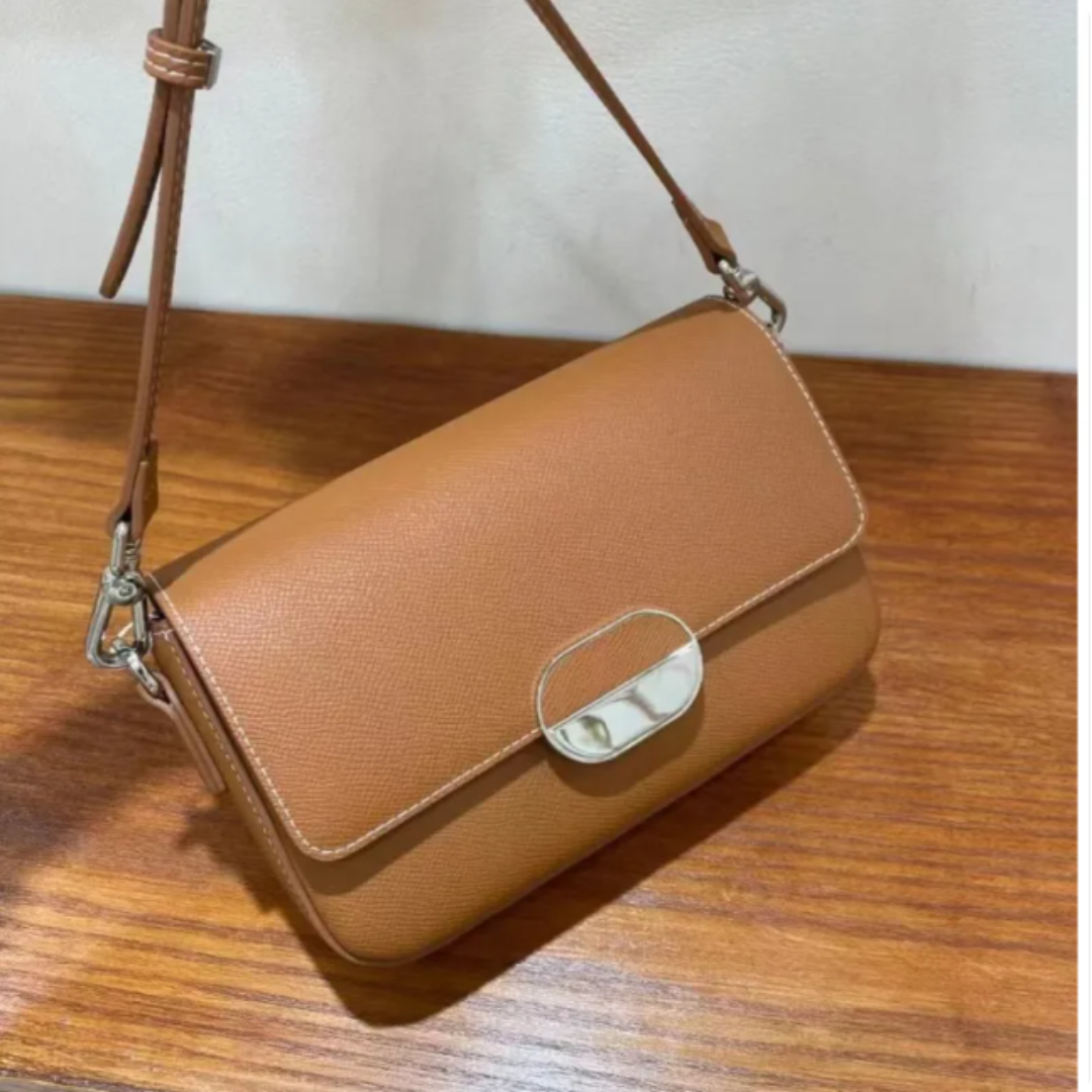 Women 's Shoulder Bag Made From Cowhide