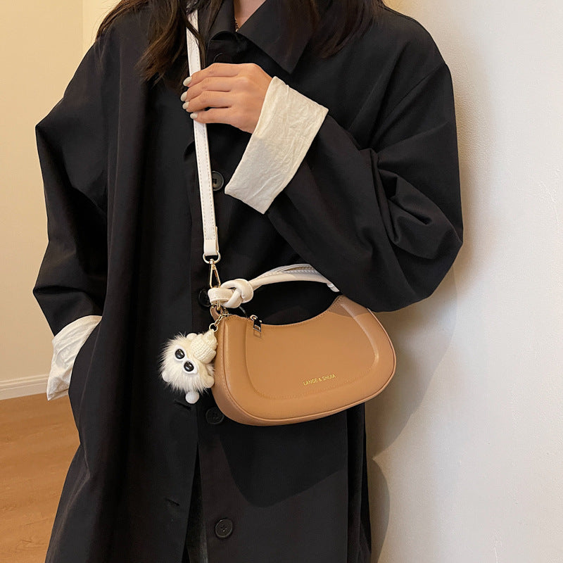 Versatile Crossbody Bag for Everyday Use