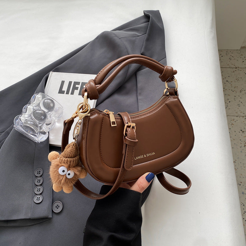Versatile Crossbody Bag for Everyday Use