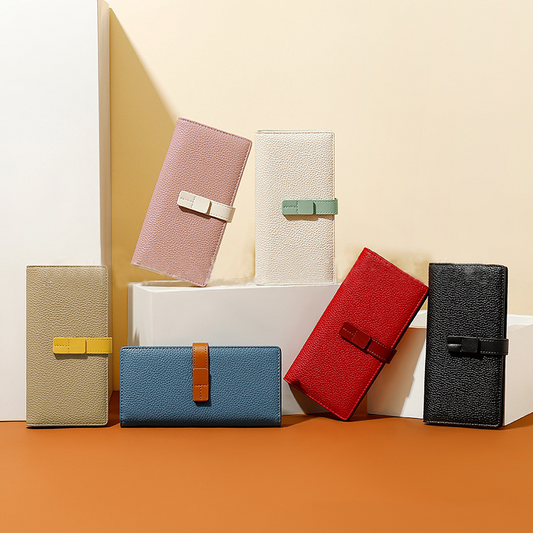 Fashion Wallet with Contrasting Colour and Compartments