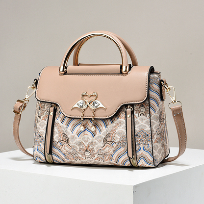 Stilkunst - Elegant Embroidery Bag with Character