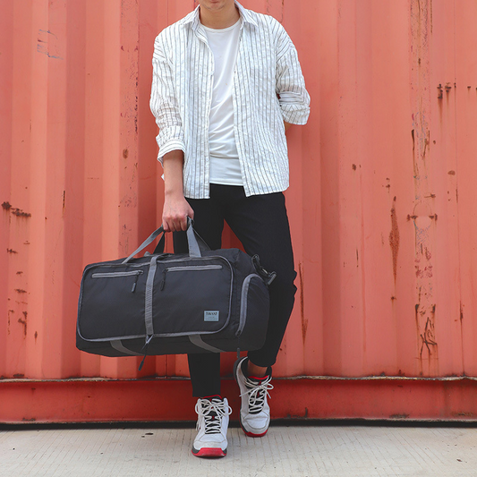Practical Foldable Travel Bag with Shoulder Strap