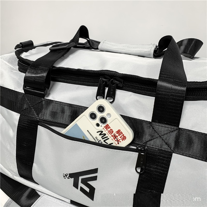 Practical Travel Bag for Leisure and Sports