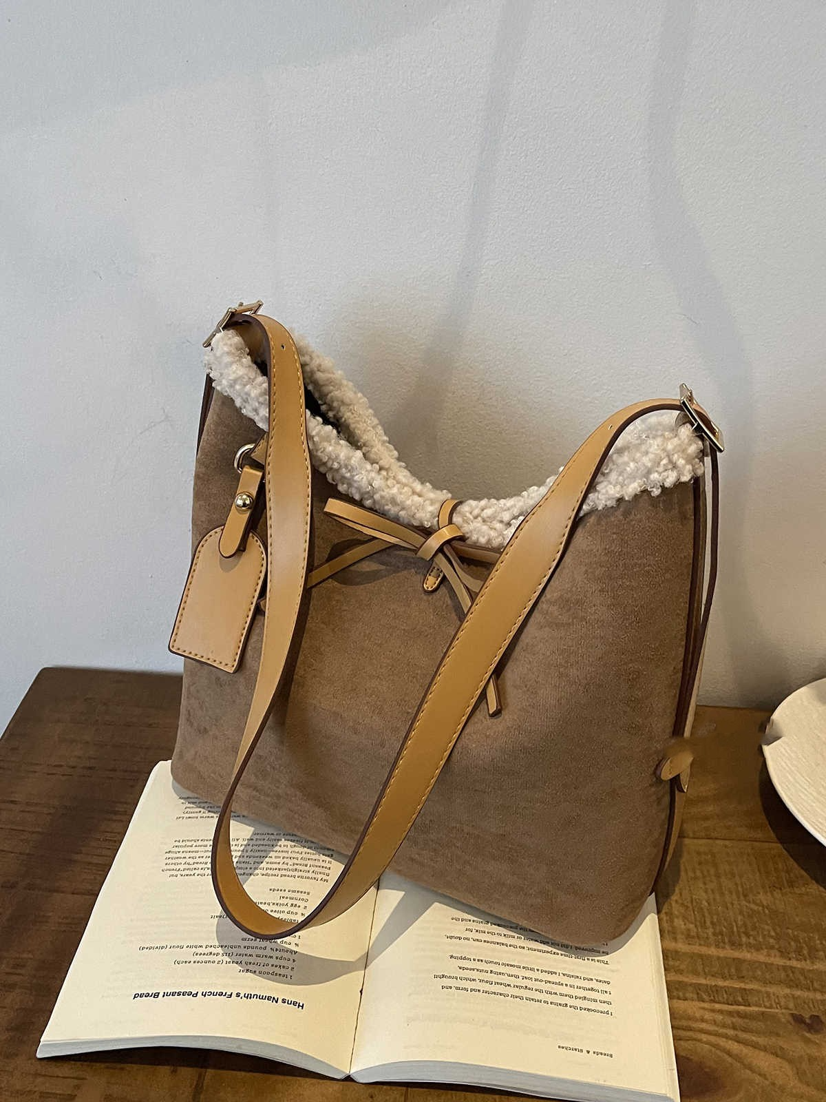 Velvetcarry