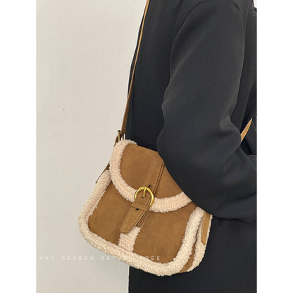 Cosy Chic Woollen Bag - Your Trendy and Warm Companion