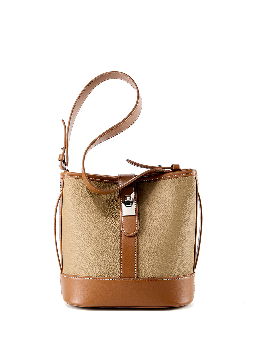 Elegant Leather Bucket Bag for Women