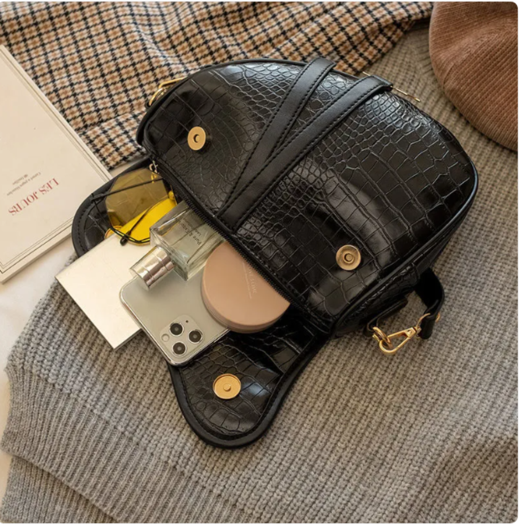 Women 's Vintage Shoulder Bag in Urban Style