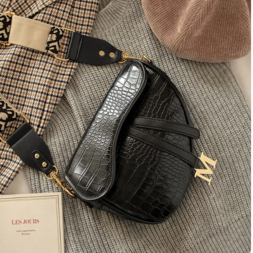 Women 's Vintage Shoulder Bag in Urban Style