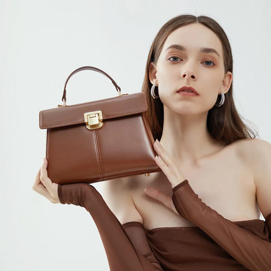 Elegant Leather Shoulder Bag for Women
