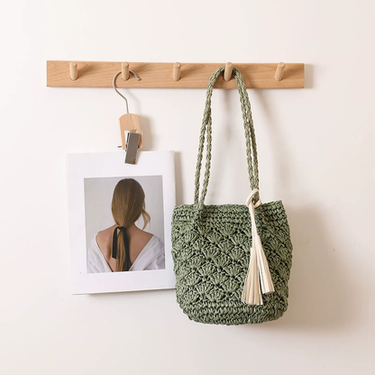 Stylish Straw Bag with Tassels