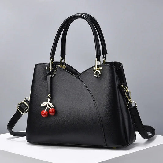 Elegant Shoulder Bag for Everyday Use