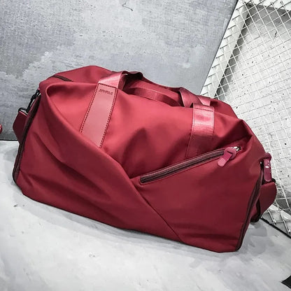 Travel and Sports Bag with Wet / Dry Separation